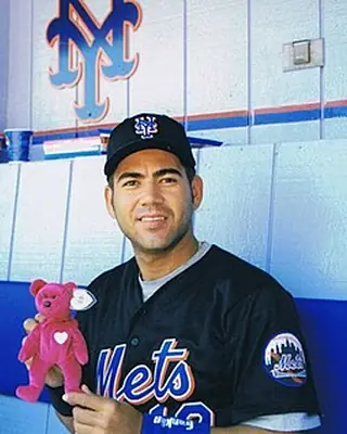 Photo of Edgardo Alfonzo