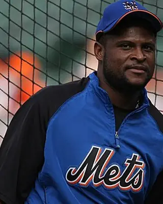 Photo of Luis Castillo