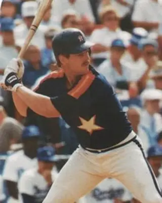 Photo of Glenn Davis