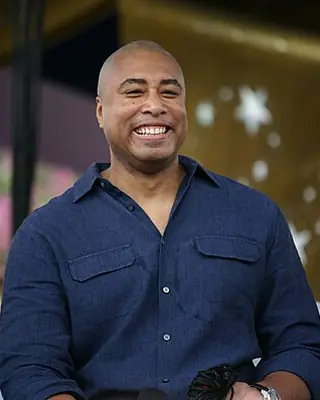 Photo of Bernie Williams