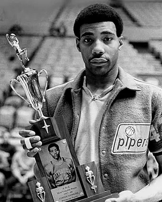 Photo of Connie Hawkins