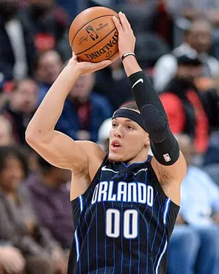 Photo of Aaron Gordon