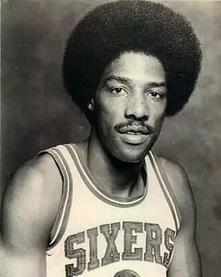 Photo of Julius Erving