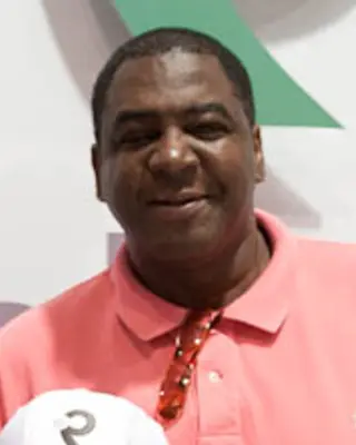 Photo of Tree Rollins