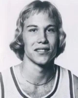 Photo of Brad Davis