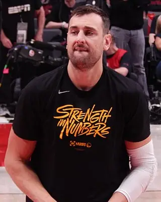 Photo of Andrew Bogut