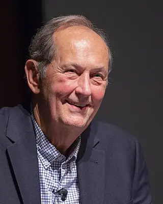 Photo of Bill Bradley