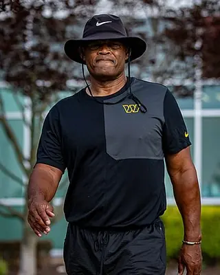 Photo of Ken Norton