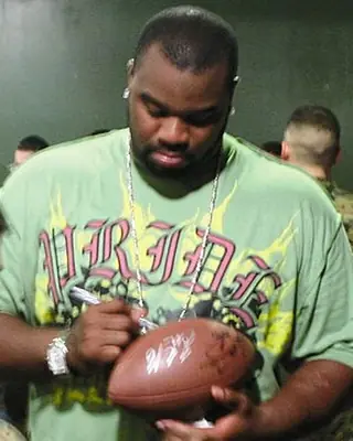 Photo of Leonard Davis
