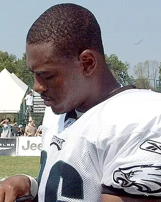 Photo of Lito Sheppard