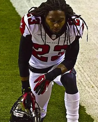 Photo of Dunta Robinson