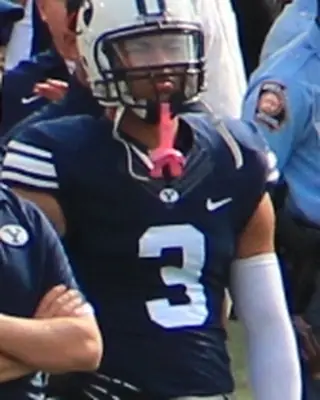 Photo of Kyle Van Noy