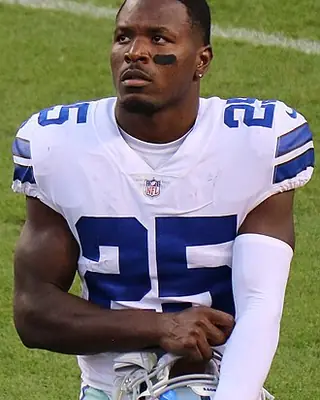 Photo of Xavier Woods