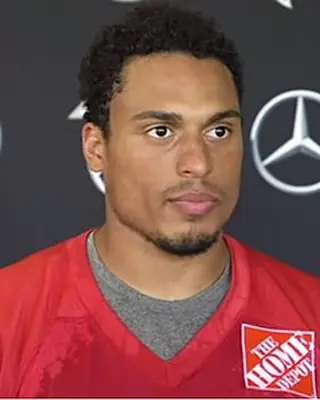 Photo of Isaiah Oliver