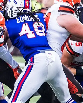 Photo of Tremaine Edmunds