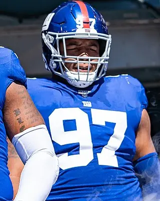 Photo of Dexter Lawrence