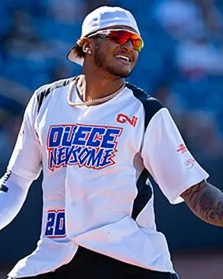 Photo of Alontae Taylor