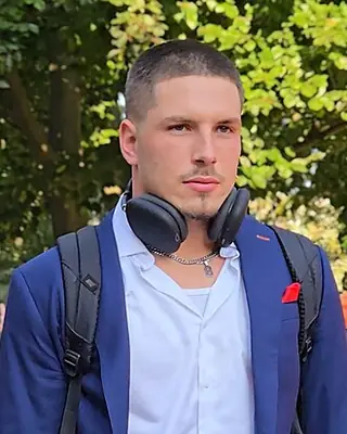 Photo of Justin Barron