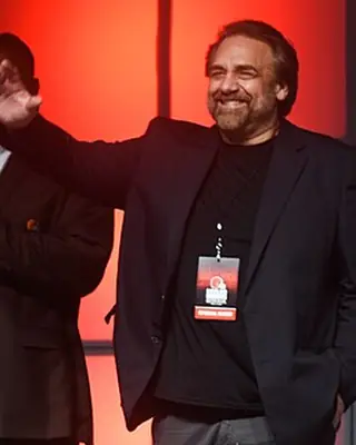 Photo of Bob Golic